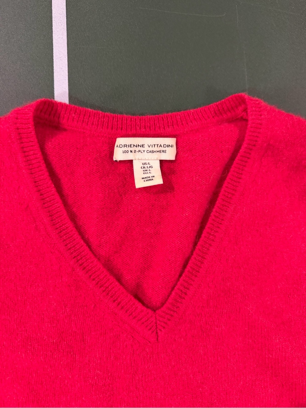 Adrienne Vittadini V-Neck Cashmere Sweater in Bright Pink